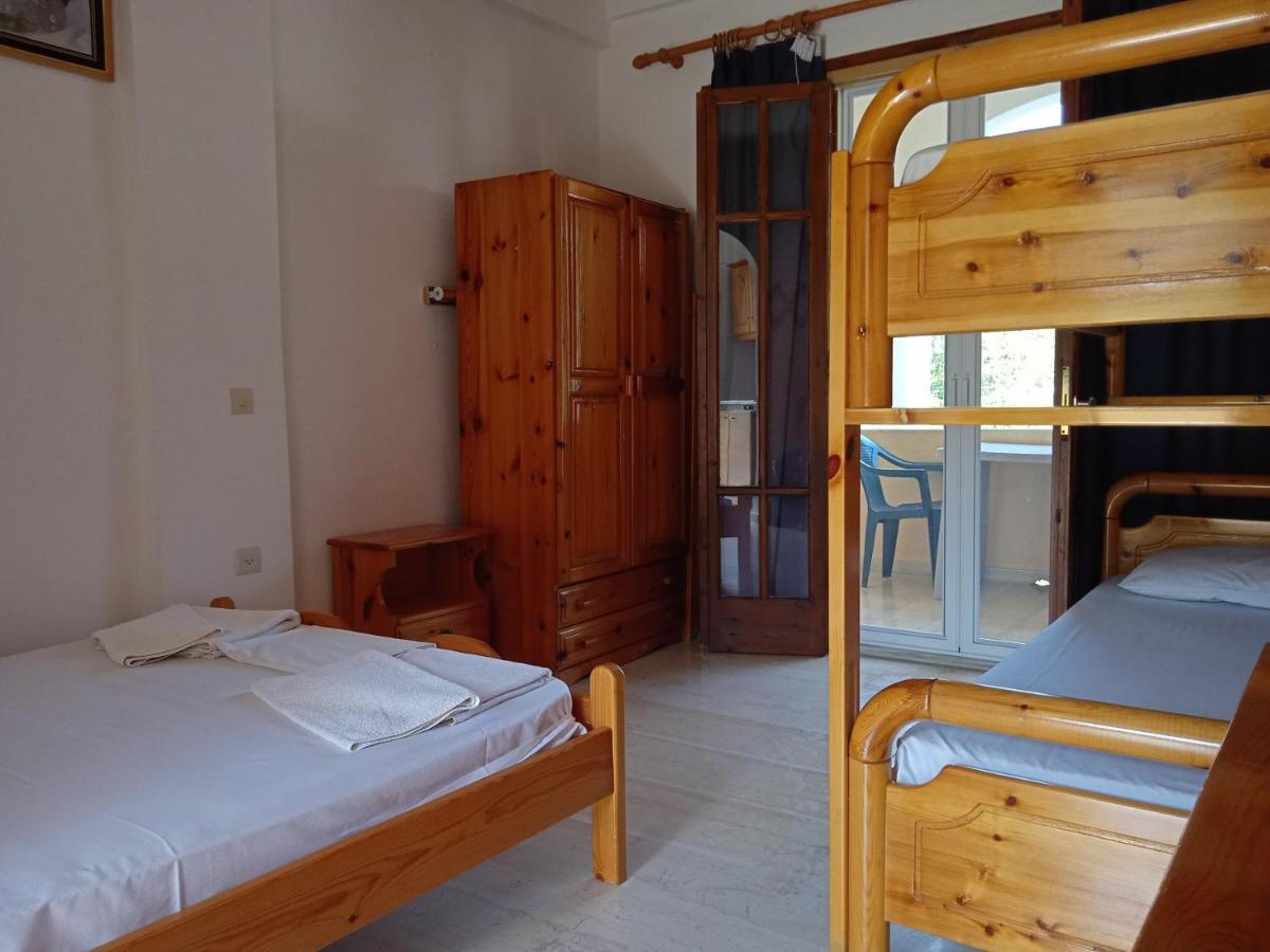 Santa Maria Hotel Vitaládes Buitenkant foto
