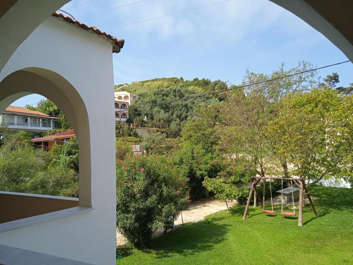 Santa Maria Hotel Vitaládes Buitenkant foto