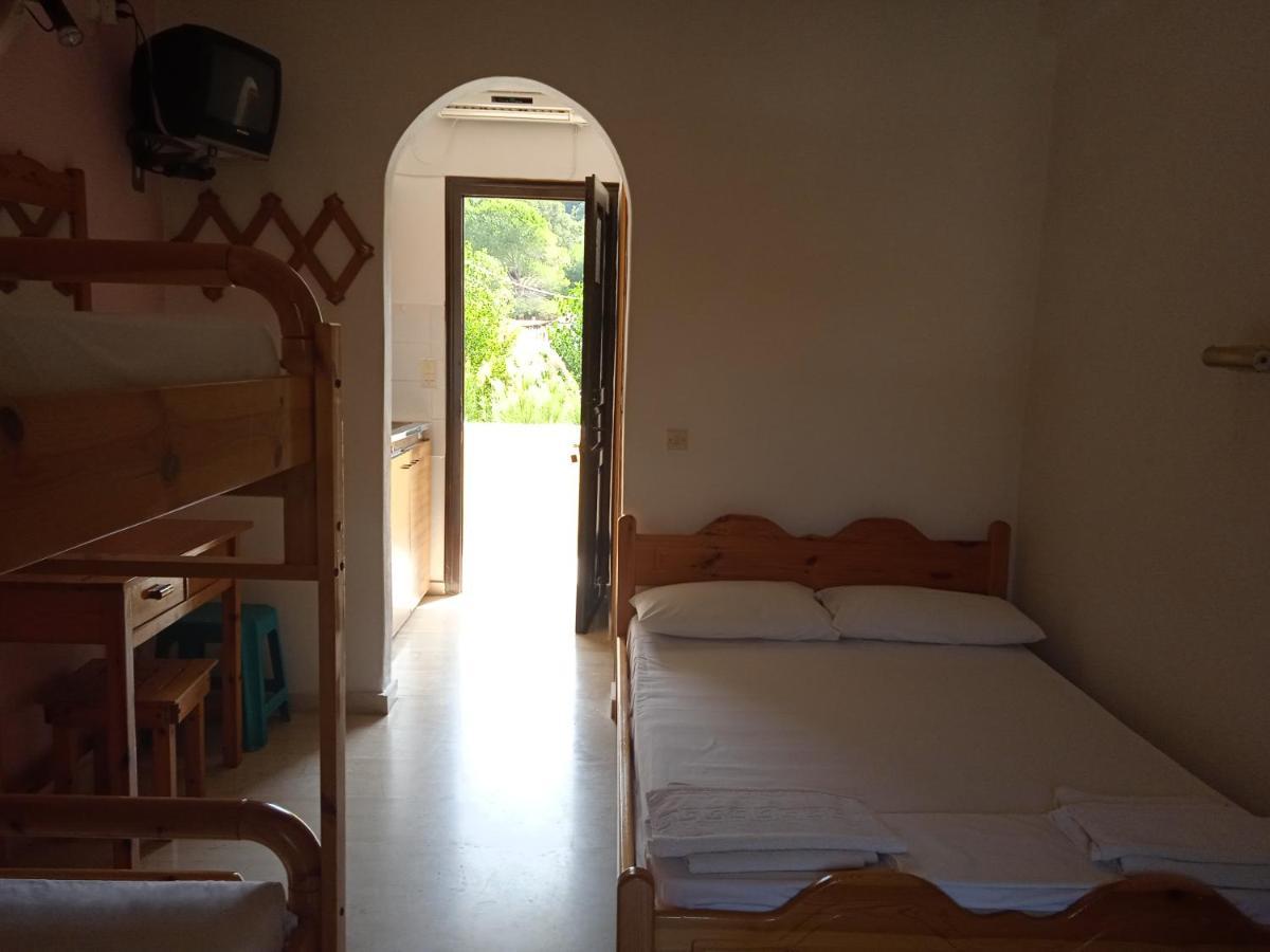 Santa Maria Hotel Vitaládes Buitenkant foto