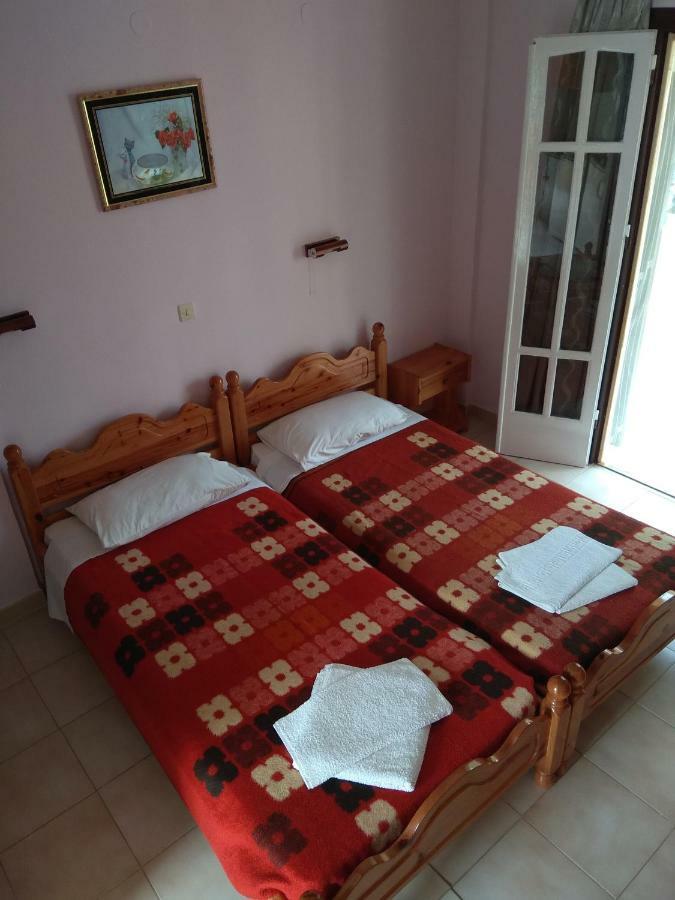 Santa Maria Hotel Vitaládes Buitenkant foto