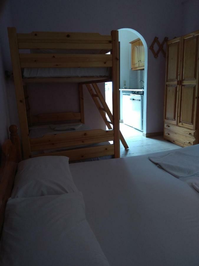 Santa Maria Hotel Vitaládes Buitenkant foto